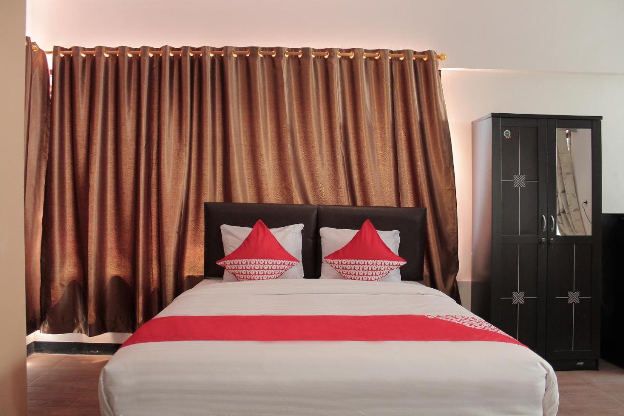 Oyo 222 M@Jayakarta Otel Dış mekan fotoğraf