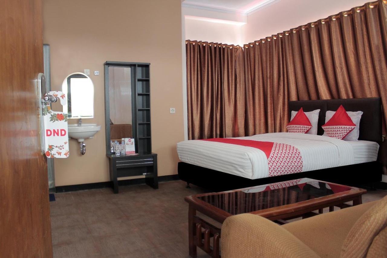 Oyo 222 M@Jayakarta Otel Dış mekan fotoğraf